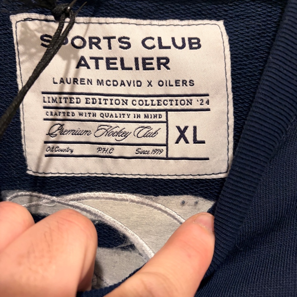 Navy Edmonton Oilers Lauren Mcdavid collab Sweatshirt - Picture 3 of 5